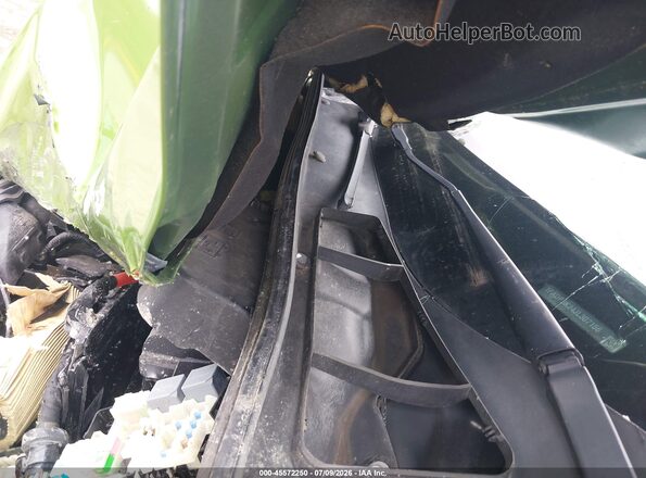 1FADP3K24JL307156 2018 FORD FOCUS Зеленый Вид сзади