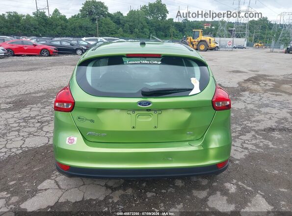 1FADP3K24JL307156 2018 FORD FOCUS Зеленый 
