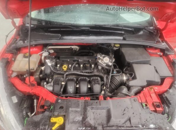 1FADP3K25GL376785 2016 FORD FOCUS Red Вид задньої частини салону