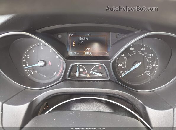 1FADP3K25JL224657 2018 FORD FOCUS Silver Widok tylnych siedzeń