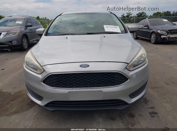 1FADP3K25JL224657 2018 FORD FOCUS Silver Widok z przodu