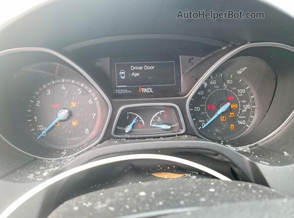 1FADP3K25JL297642 2018 FORD FOCUS Blue Вид щитка приладів