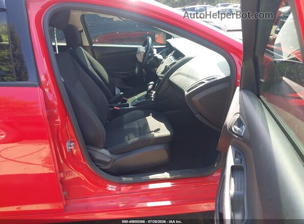 1FADP3K26GL225325 2016 FORD FOCUS Red წინა სალონის ხედი