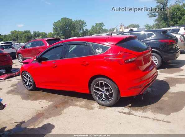 1FADP3K26GL225325 2016 FORD FOCUS Red უკანა სალონის ხედი