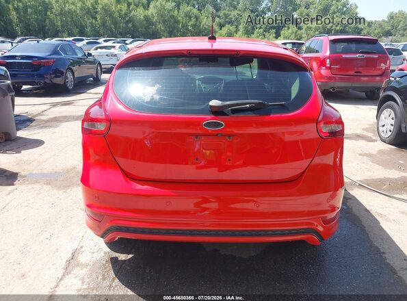 1FADP3K26GL225325 2016 FORD FOCUS Red 