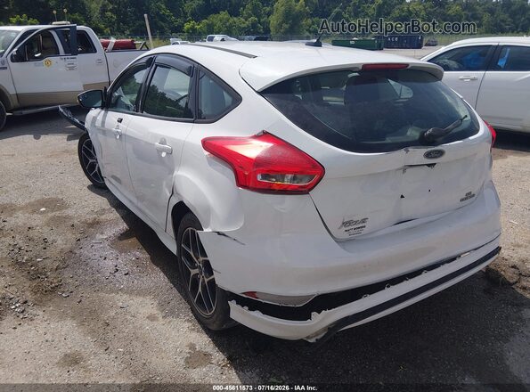 1FADP3K26GL279644 2016 FORD FOCUS Белый Задняя левая четверть