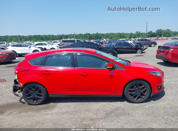 1FADP3K26GL329801 2016 FORD FOCUS Red Vista interior trasera