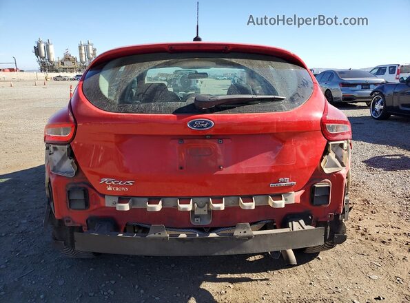 1FADP3K26GL376391 2016 FORD FOCUS Red Rear view
