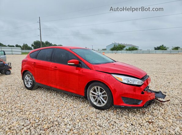 1FADP3K26HL259203 2017 FORD FOCUS Red Przód prawy