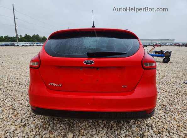 1FADP3K26HL259203 2017 FORD FOCUS Red Widok z tyłu