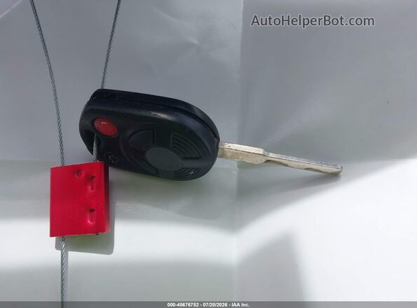 1FADP3K26HL271545 2017 FORD FOCUS Белый Вид панели приборов