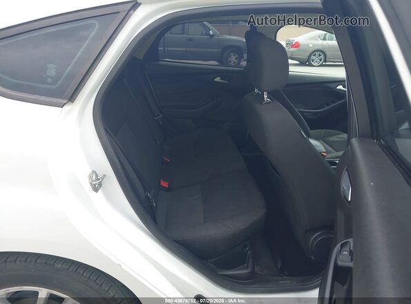 1FADP3K26HL271545 2017 FORD FOCUS Белый Вид наклейки с VIN-кодом