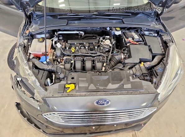 1FADP3K26JL202697 2018 FORD FOCUS Gray Вид задньої частини салону