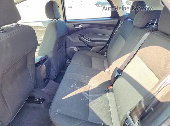 1FADP3K26JL214462 2018 FORD FOCUS Blue უკანა სავარძლების ხედი