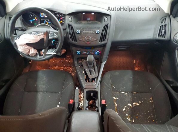 1FADP3K26JL226854 2018 FORD FOCUS White Widok deski rozdzielczej