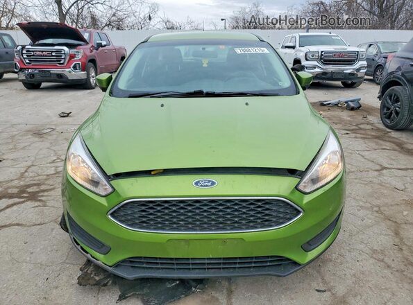1FADP3K26JL239118 2018 FORD FOCUS Green Widok z przodu