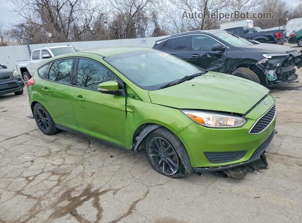 1FADP3K26JL239118 2018 FORD FOCUS Green Przód prawy