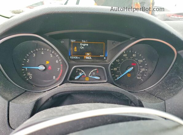 1FADP3K26JL239118 2018 FORD FOCUS Green Widok zestawu wskaźników