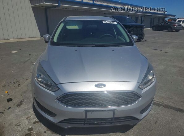 1FADP3K26JL304520 2018 FORD FOCUS Silver Դիմացի տեսք