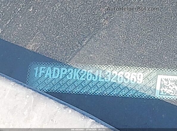 1FADP3K26JL326369 2018 FORD FOCUS Gray Widok zestawu wskaźników
