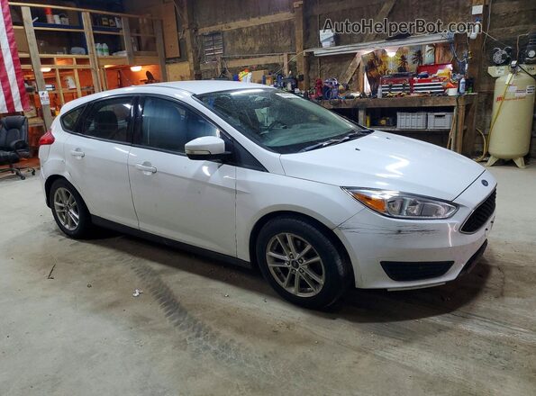 1FADP3K27GL217394 2016 FORD FOCUS White Front right