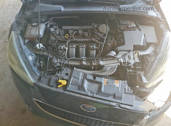1FADP3K27GL286246 2016 FORD FOCUS Black Widok wnętrza z tyłu