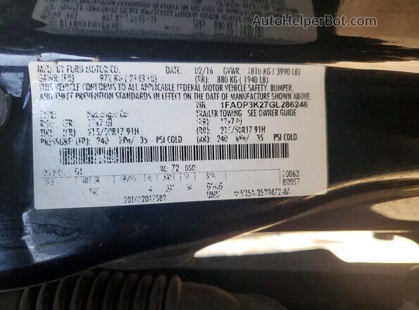 1FADP3K27GL286246 2016 FORD FOCUS Black Widok komory silnika