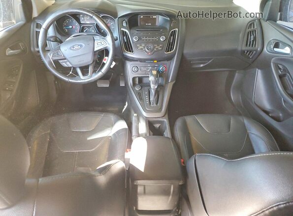 1FADP3K27GL286246 2016 FORD FOCUS Black Widok deski rozdzielczej