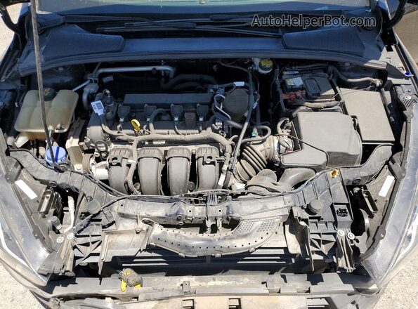 1FADP3K27GL289907 2016 FORD FOCUS Black Rear interior view