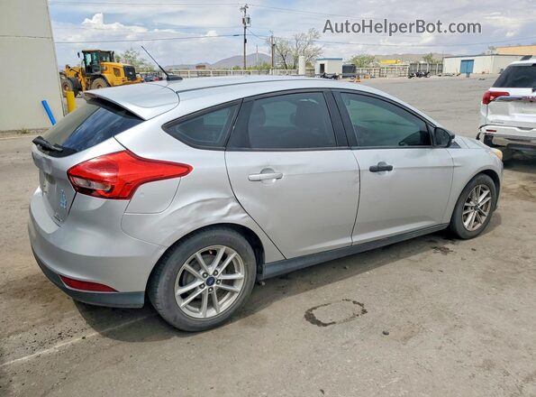 1FADP3K27GL328933 2016 FORD FOCUS Silver Rear right