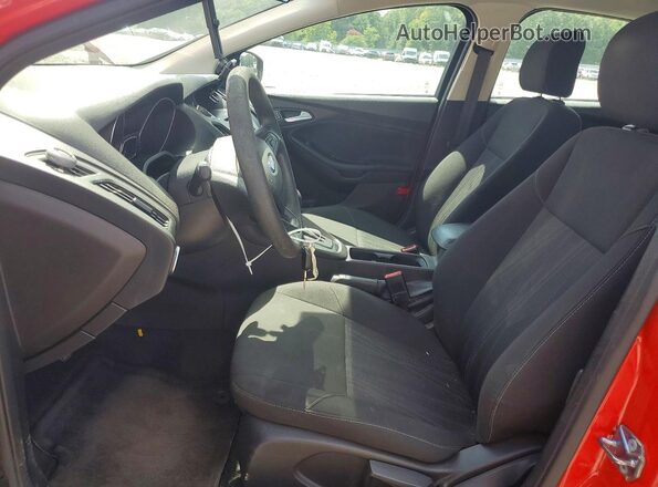 1FADP3K27HL247562 2017 FORD FOCUS Red Սալոնի դիմացի տեսք