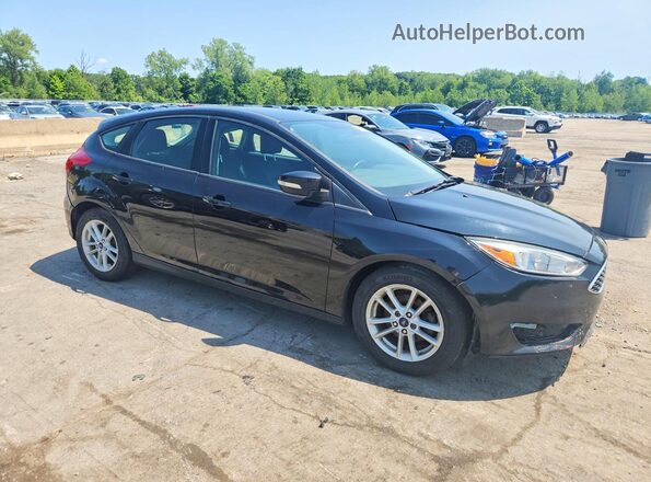 1FADP3K27HL335785 2017 FORD FOCUS Black Front right