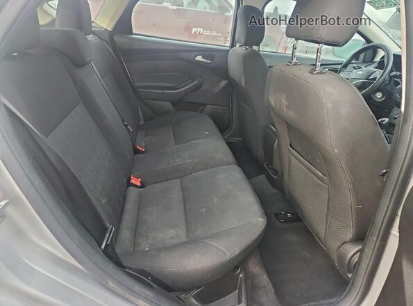 1FADP3K28GL315186 2016 FORD FOCUS Silver უკანა სავარძლების ხედი