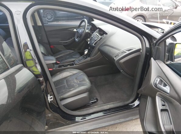 1FADP3K28GL316158 2016 FORD FOCUS Black წინა სალონის ხედი