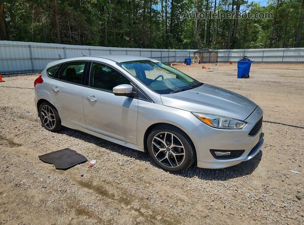 1FADP3K28GL402862 2016 FORD FOCUS Silver Delantero derecho