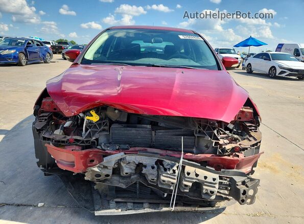 1FADP3K28HL210150 2017 FORD FOCUS Красный Вид спереди