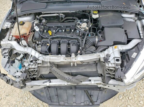 1FADP3K28HL217888 2017 FORD FOCUS Silver Սալոնի հետևի տեսք