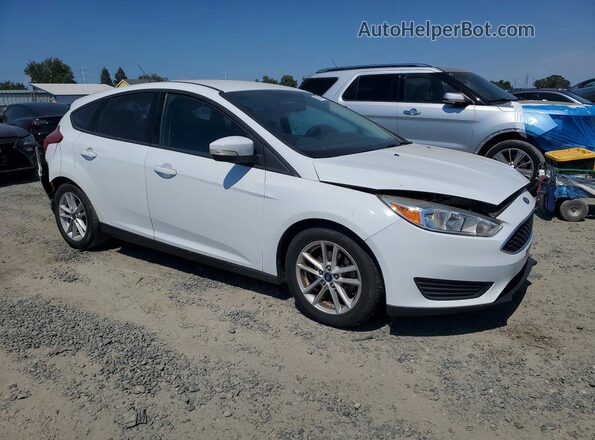 1FADP3K28HL285785 2017 FORD FOCUS White Առջևի աջ