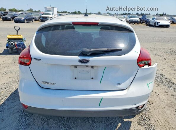 1FADP3K28HL285785 2017 FORD FOCUS White Հետևի տեսք