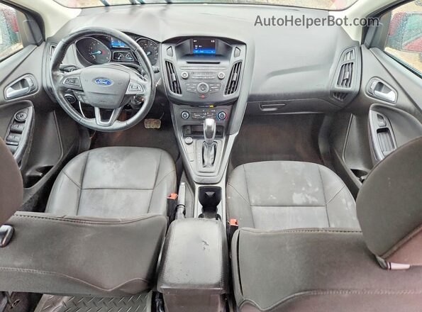 1FADP3K29GL232088 2016 FORD FOCUS Red Widok deski rozdzielczej