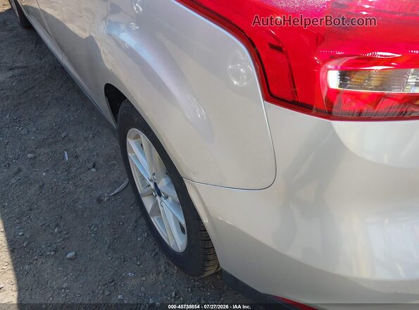 1FADP3K29JL261355 2018 FORD FOCUS Silver Вид щитка приладів