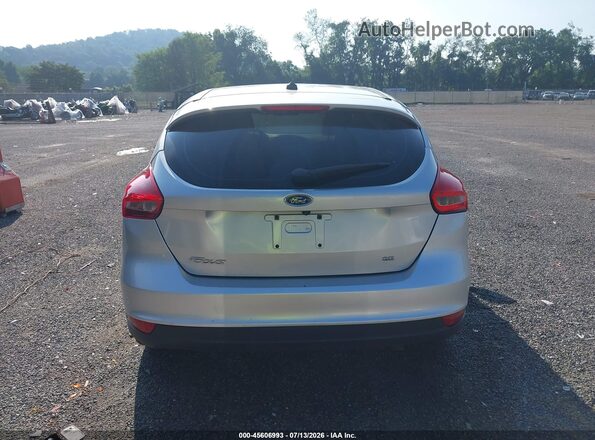 1FADP3K29JL301160 2018 FORD FOCUS Серебряный 