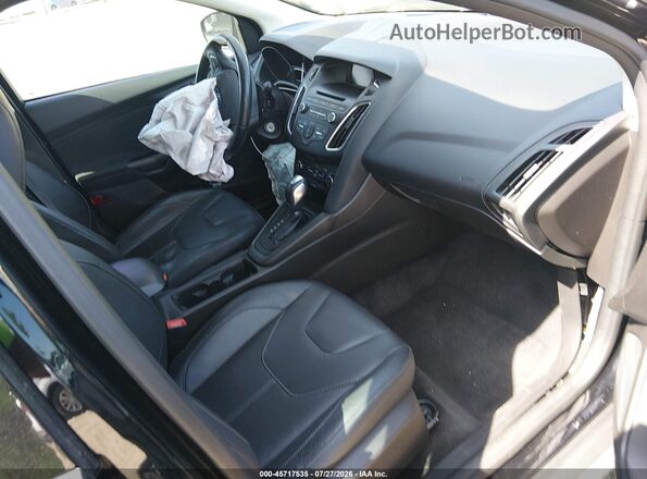 1FADP3K2XGL223786 2016 FORD FOCUS Black Вид салону спереду
