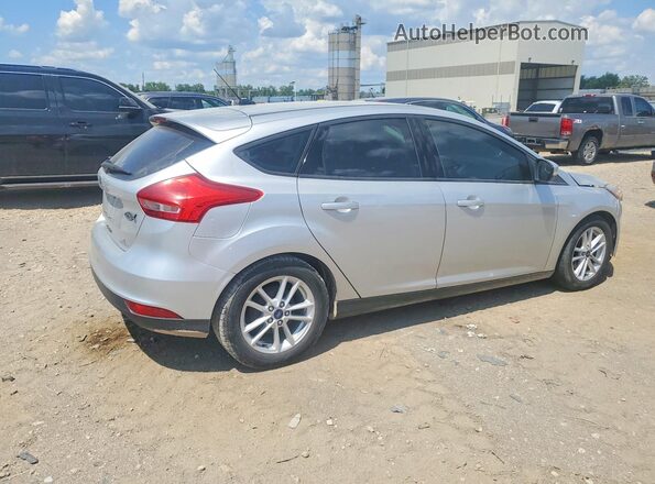 1FADP3K2XGL336766 2016 FORD FOCUS Silver Trasero derecho
