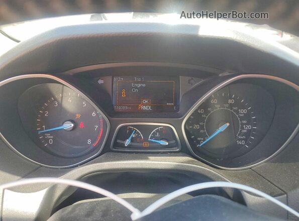1FADP3K2XGL336766 2016 FORD FOCUS Silver Vista del cuadro de instrumentos