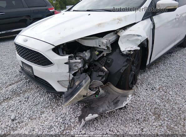 1FADP3K2XGL340008 2016 FORD FOCUS Белый Вид спереди