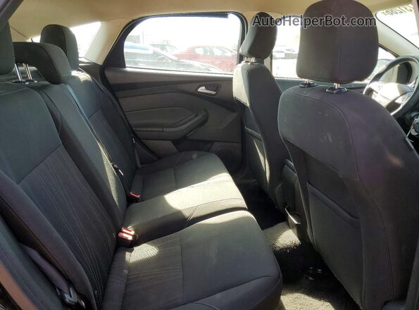 1FADP3K2XGL357780 2016 FORD FOCUS Black უკანა სავარძლების ხედი