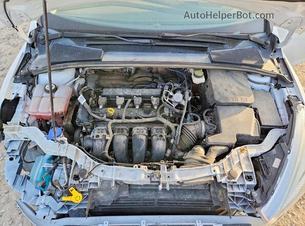1FADP3K2XHL206083 2017 FORD FOCUS White Widok wnętrza z tyłu