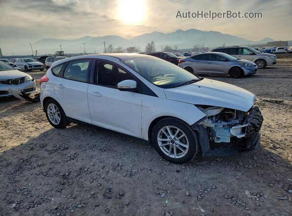 1FADP3K2XHL206083 2017 FORD FOCUS White Przód prawy