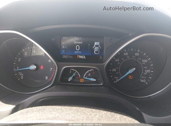 1FADP3K2XHL282712 2017 FORD FOCUS Gray Widok tylnych siedzeń